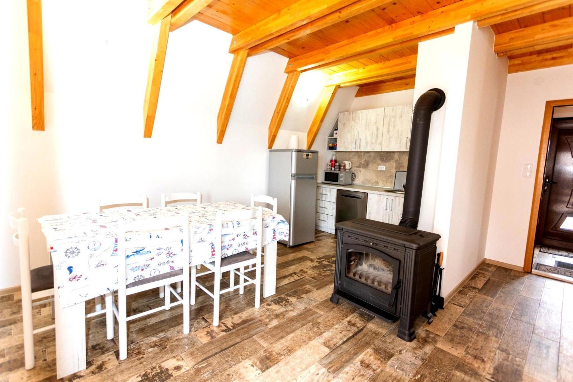 HILL VIEW Chalets Žabljak Eksteriør bilde
